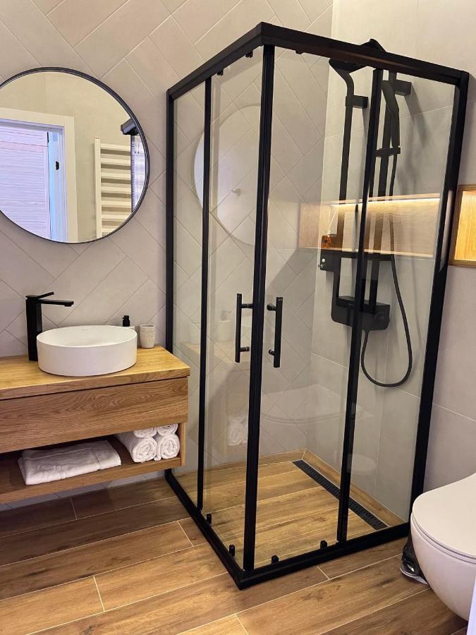Be Be Chalet - Premium Jacuzi & Private Pool Μπούκοβελ Εξωτερικό φωτογραφία